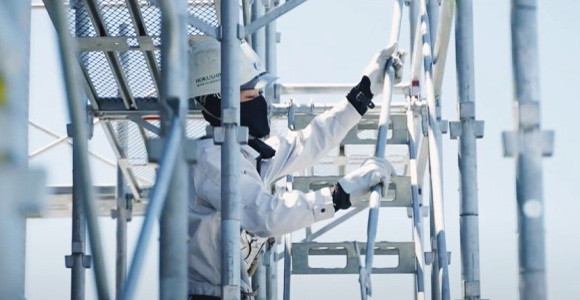 転落防止措置や近隣トラブルを防ぐ養生措置の徹底